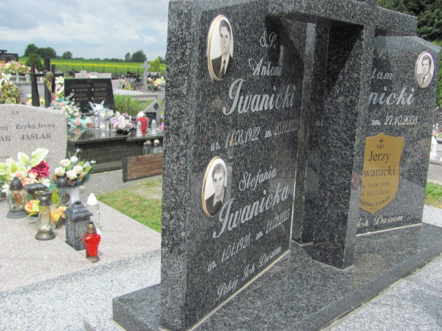 Jerzy Iwanicki 1958 Oleszyce - Grobonet - Wyszukiwarka osób pochowanych